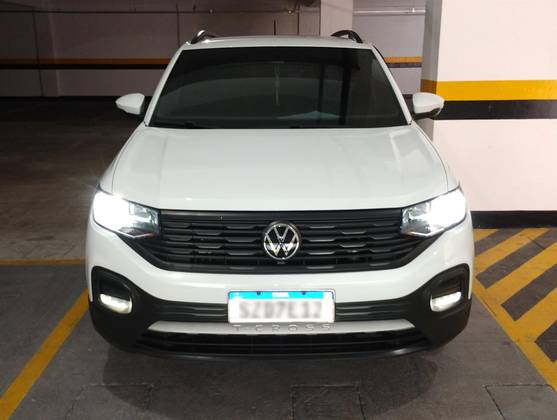 VOLKSWAGEN T-CROSS 1.0 200 TSI TOTAL FLEX AUTOMÁTICO VOLKSWAGEN T-CROSS 1.0 200 TSI TOTAL FLEX AUTOMÁTICO